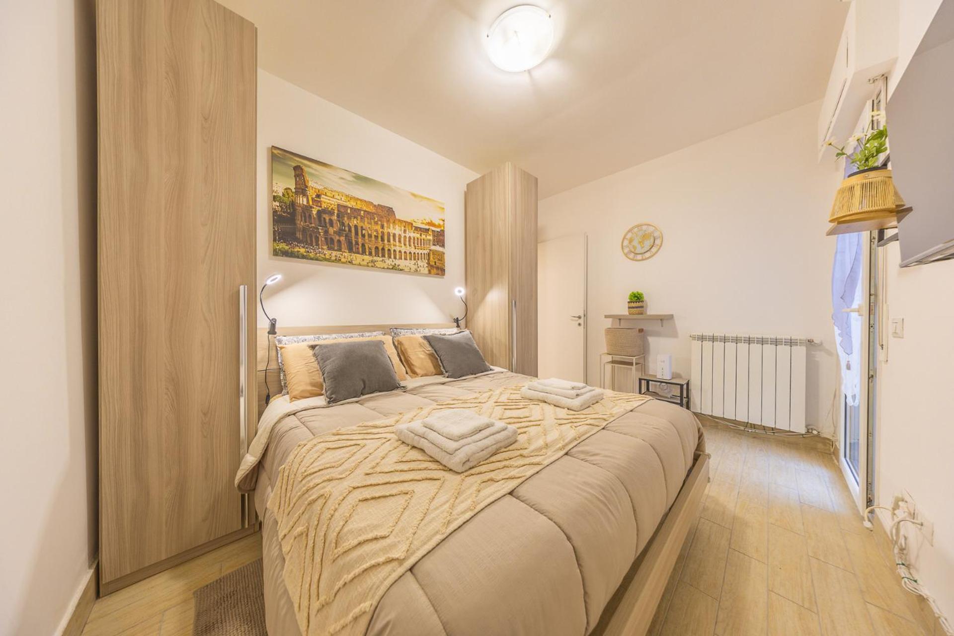 Bilocale Indipendente Con Terrazzo Esclusivo A Due Passi Dalla Metro Di Roma Apartment